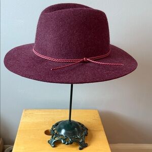 GAP Maroon Wool Hat